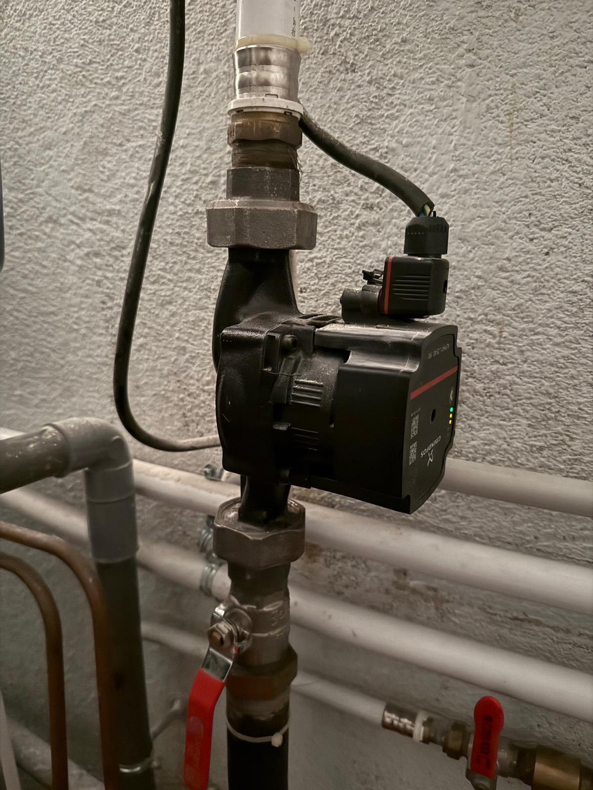 Pose circulateur de chauffage Grundfos